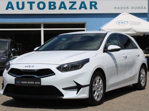 KIA Ceed Hatchback 1,5 l 117 kw