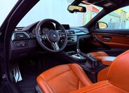 BMW M4 Kupé 3,0 l 317 kw