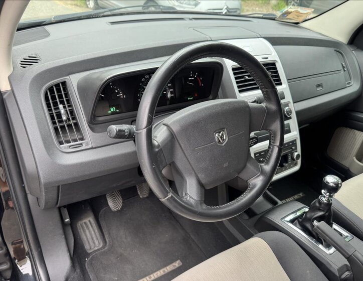 Dodge Journey MPV 2,0 l 103 kw