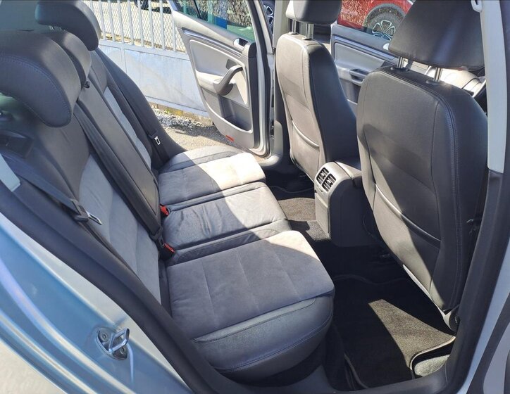 Volkswagen Golf Hatchback 2,0 l 103 kw