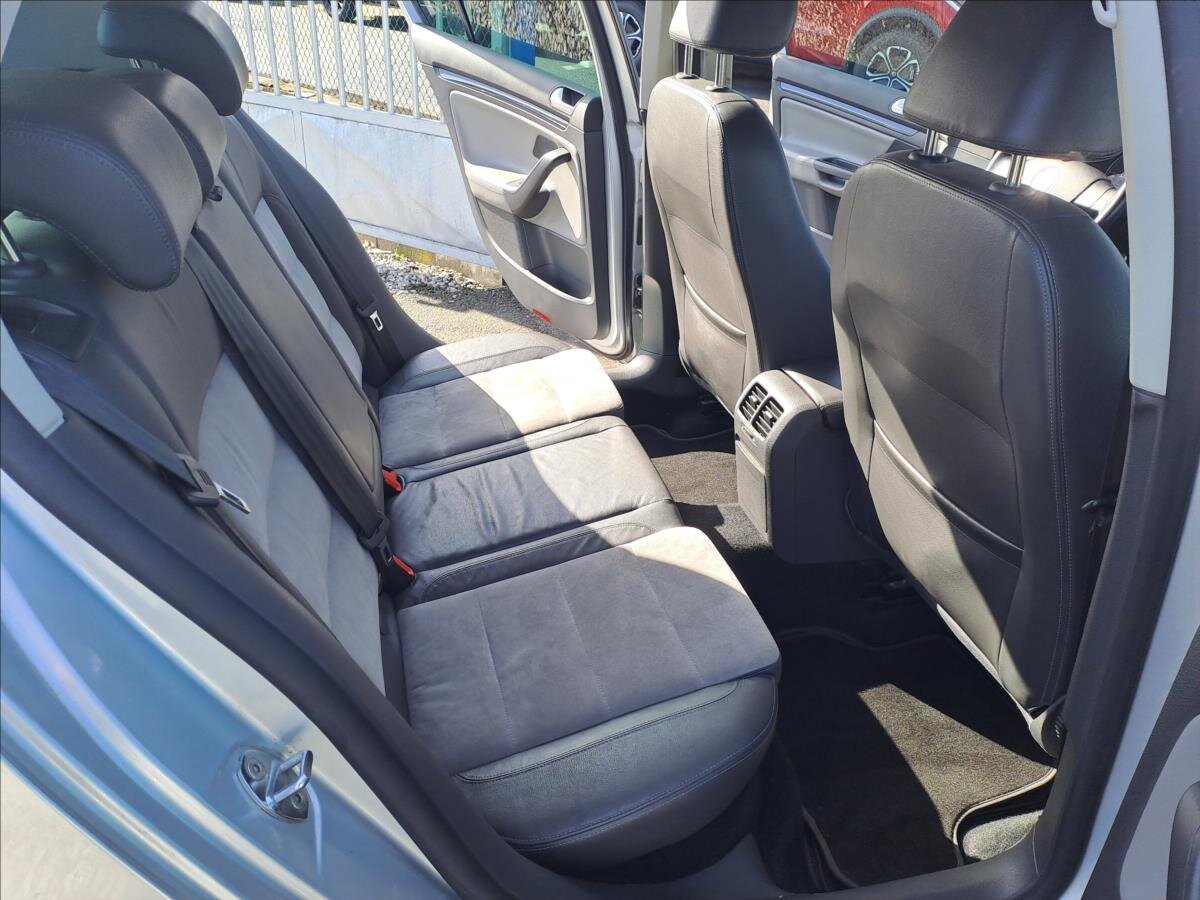 Volkswagen Golf Hatchback 2,0 l 103 kw