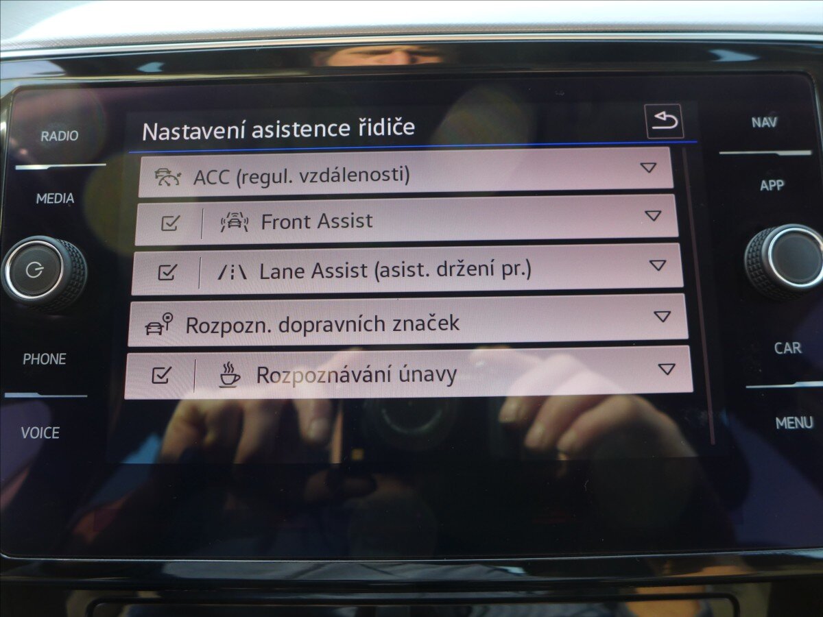 Volkswagen Passat Kombi 2,0 l 110 kw