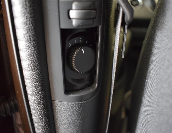 Peugeot 5008 MPV 1,6 l 88 kw