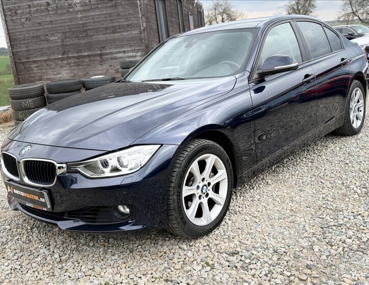 BMW Řada 3 Sedan / Limuzína 3,0 l 225 kw