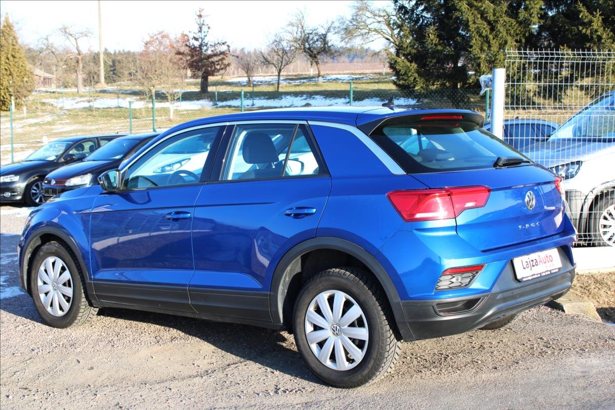 Volkswagen T-Roc SUV / Terénní 1,6 l 85 kw