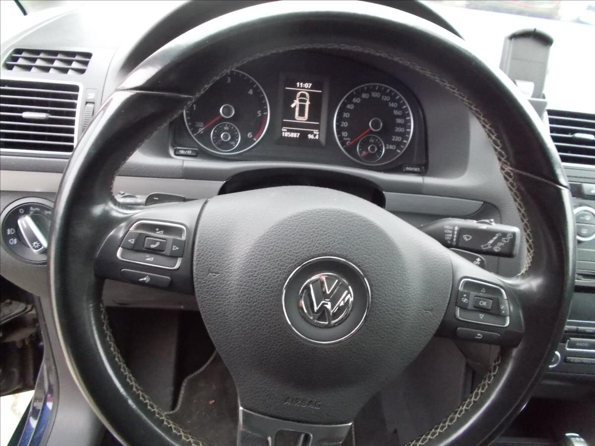 Volkswagen Touran MPV 2,0 l 103 kw