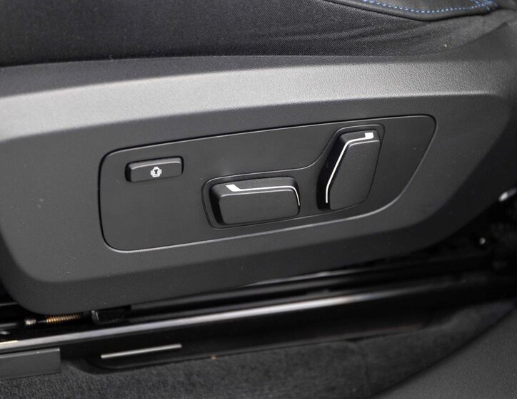 BMW X3 SUV / Terénní 2,0 l 145 kw