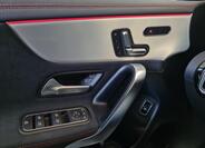 Mercedes-Benz CLA 12