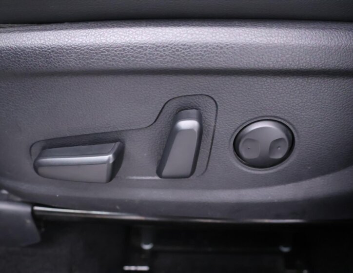 Hyundai Santa Fe SUV 2,2 l 142 kw