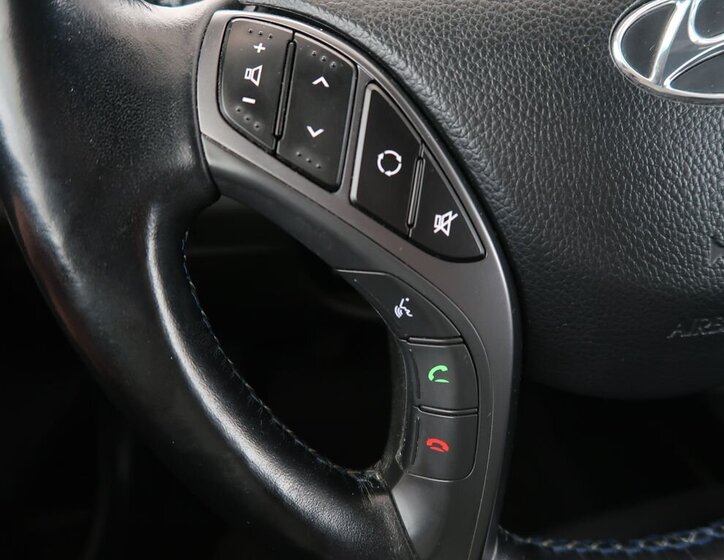 Hyundai i30 Kombi 1,6 l 99 kw