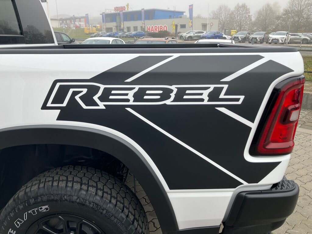 Dodge RAM Pick-up 3,0 l 313 kw