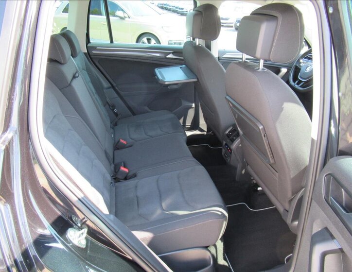 Volkswagen Tiguan SUV 2,0 l 110 kw