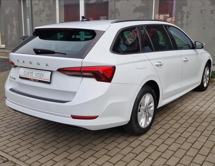 Škoda Octavia 10