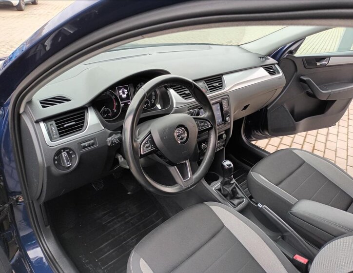 Škoda Rapid Hatchback 999,0 81 kw