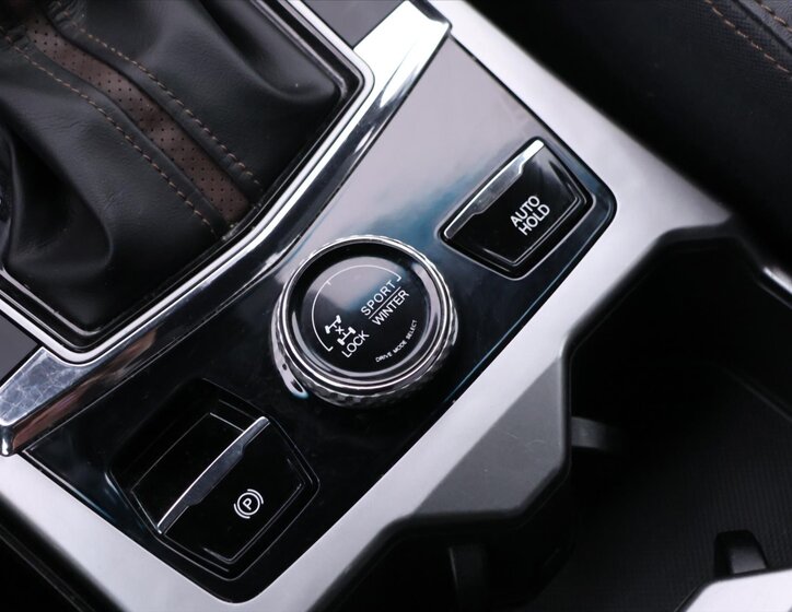 SsangYong Korando SUV / Terénní 1,5 l 120 kw