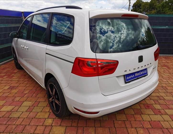 Seat Alhambra Kombi 1,4 l 110 kw