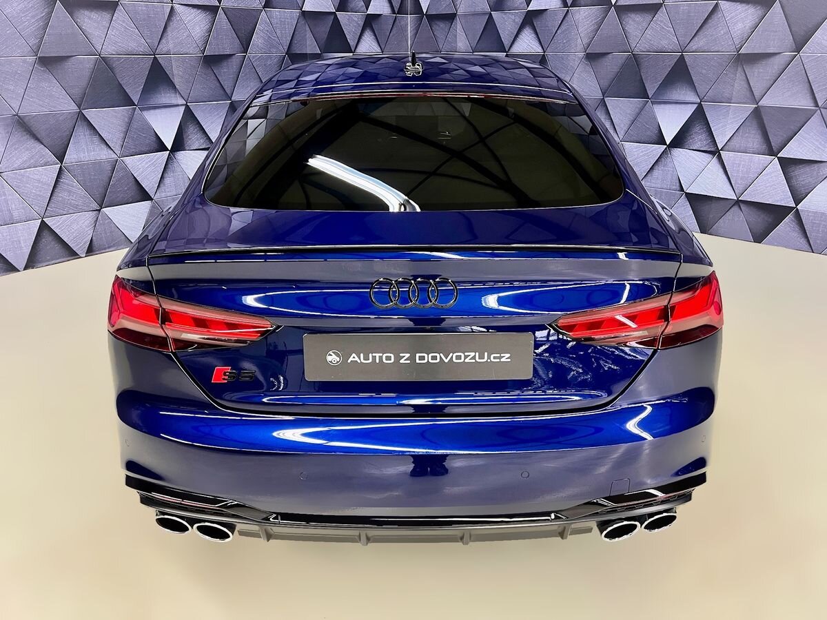 Audi S5