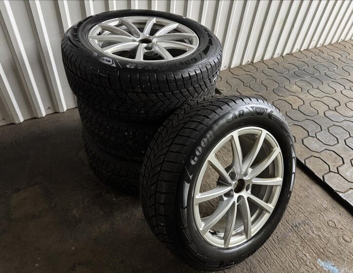 Audi A6 Kombi 2,0 l 150 kw