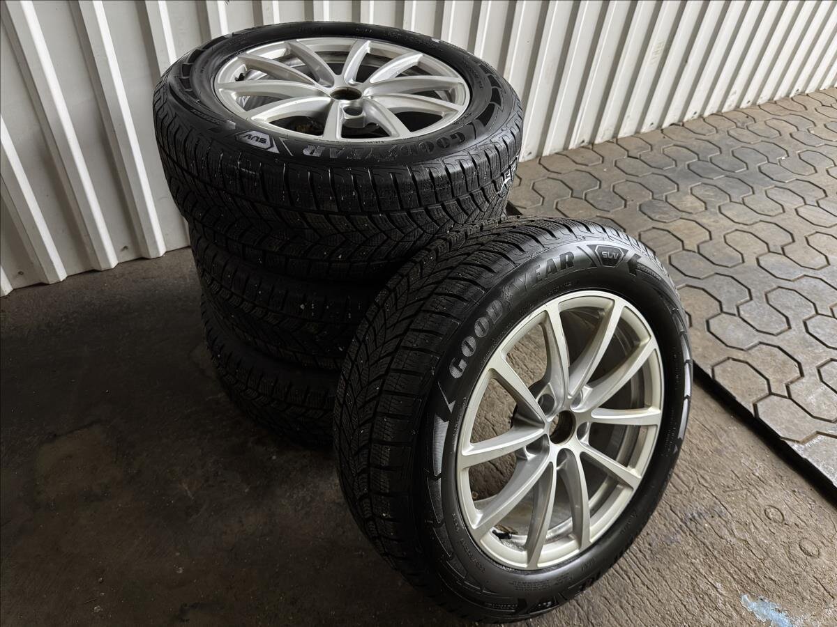 Audi A6 Kombi 2,0 l 150 kw