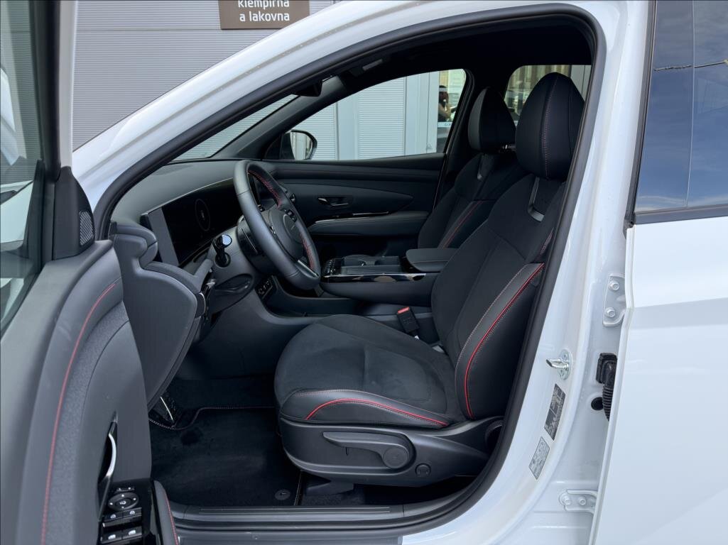 Hyundai Tucson SUV / Terénní 1,6 l 185 kw