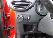 Opel Crossland X SUV 1,2 l 60 kw