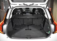 Volvo XC90 25