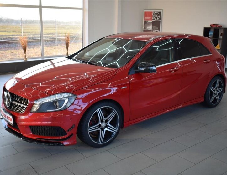 Mercedes-Benz Třídy A Hatchback 2,0 l 155 kw