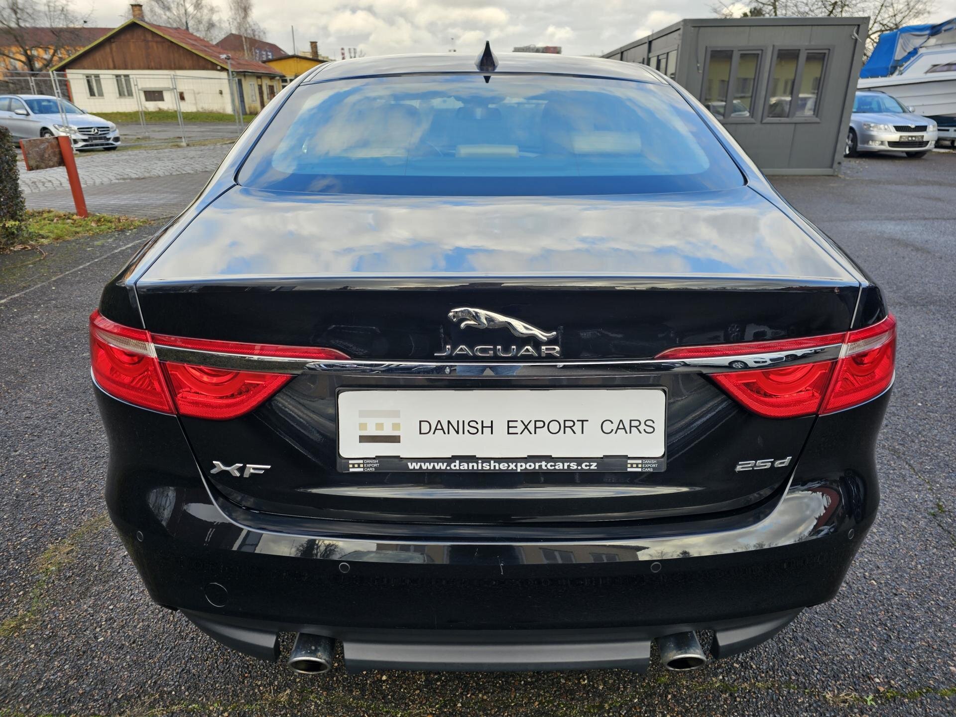 Jaguar XF Sedan 2,0 l 177 kw