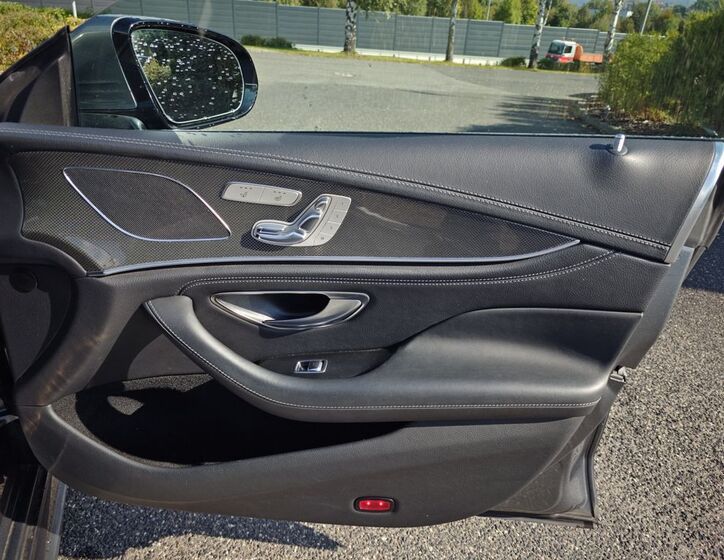 Mercedes-Benz CLS 13