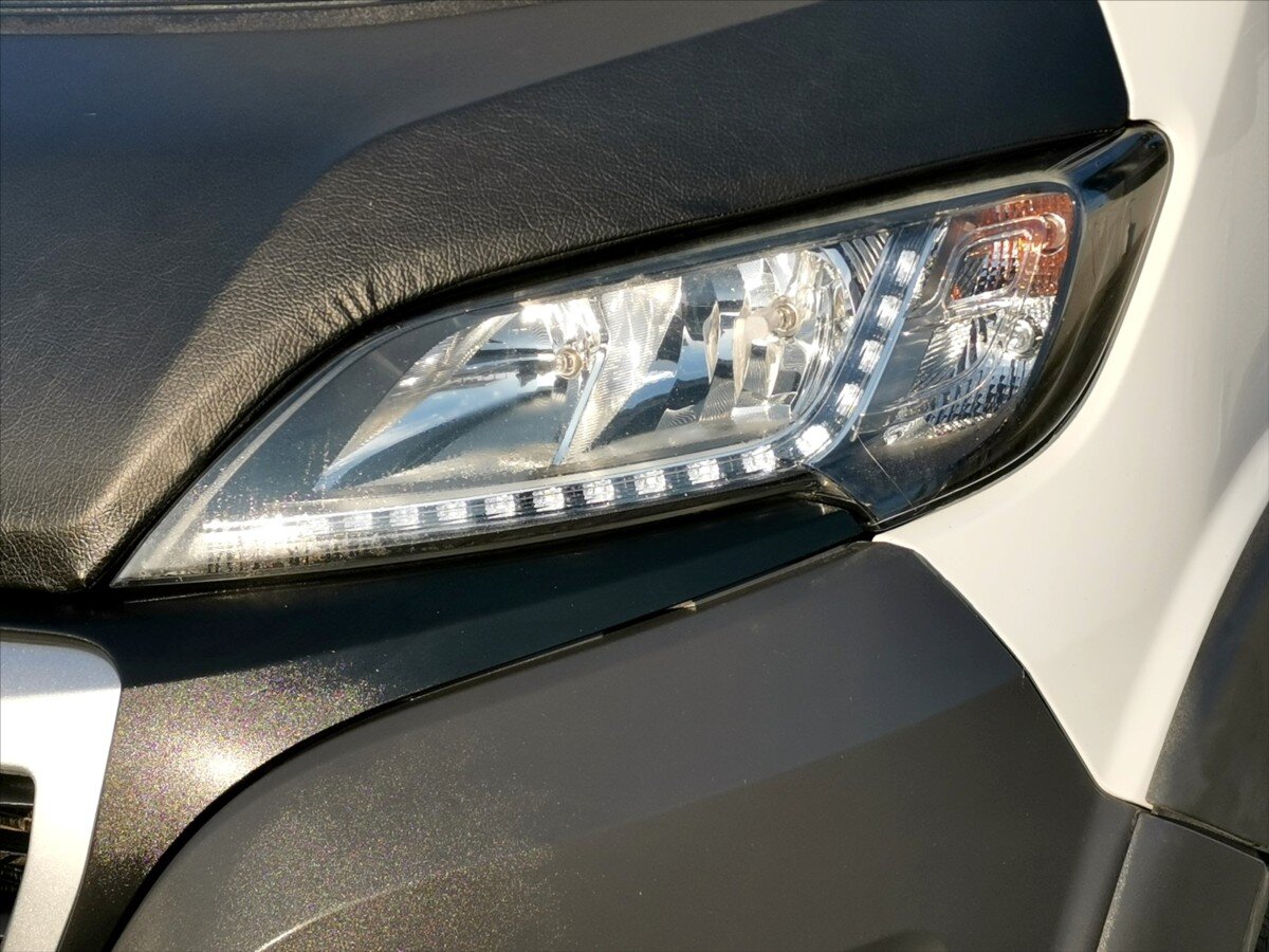 Peugeot Boxer Valník 2,2 l 110 kw