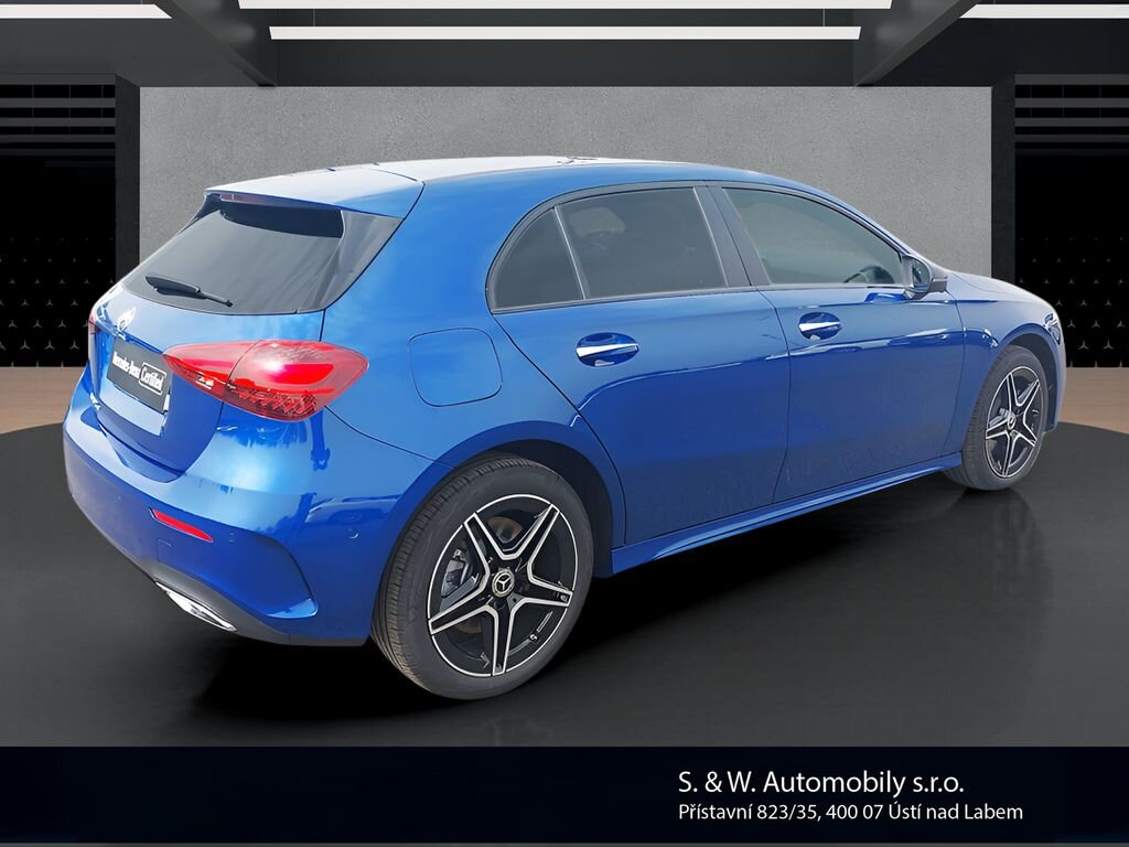 Mercedes-Benz Třídy A Hatchback 1,3 l 120 kw
