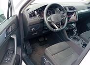 Volkswagen Tiguan 5