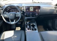Lexus NX 350h 10