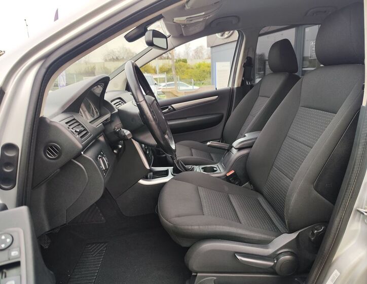 Mercedes-Benz Třídy B 12