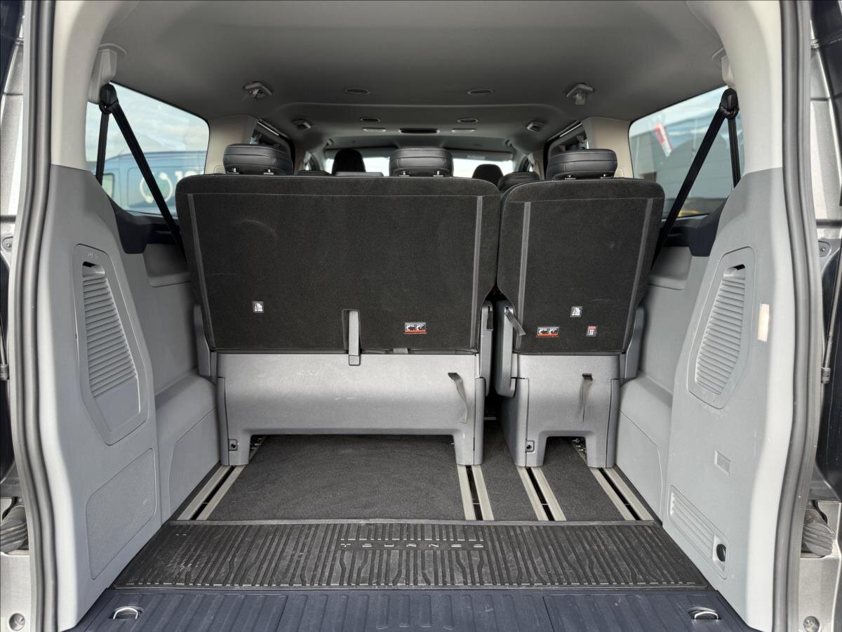 Ford Tourneo Custom Kombi 2,0 l 125 kw