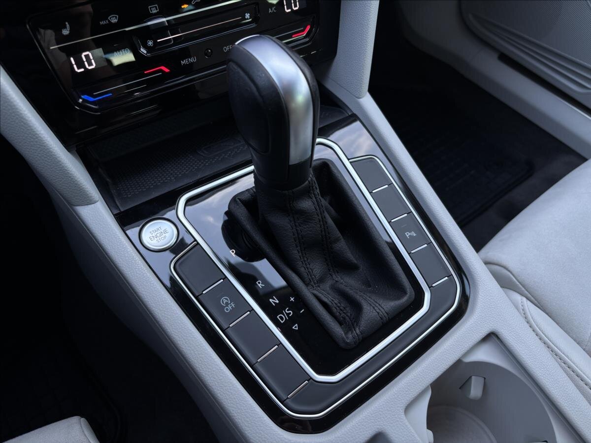 Volkswagen Passat Kombi 2,0 l 147 kw