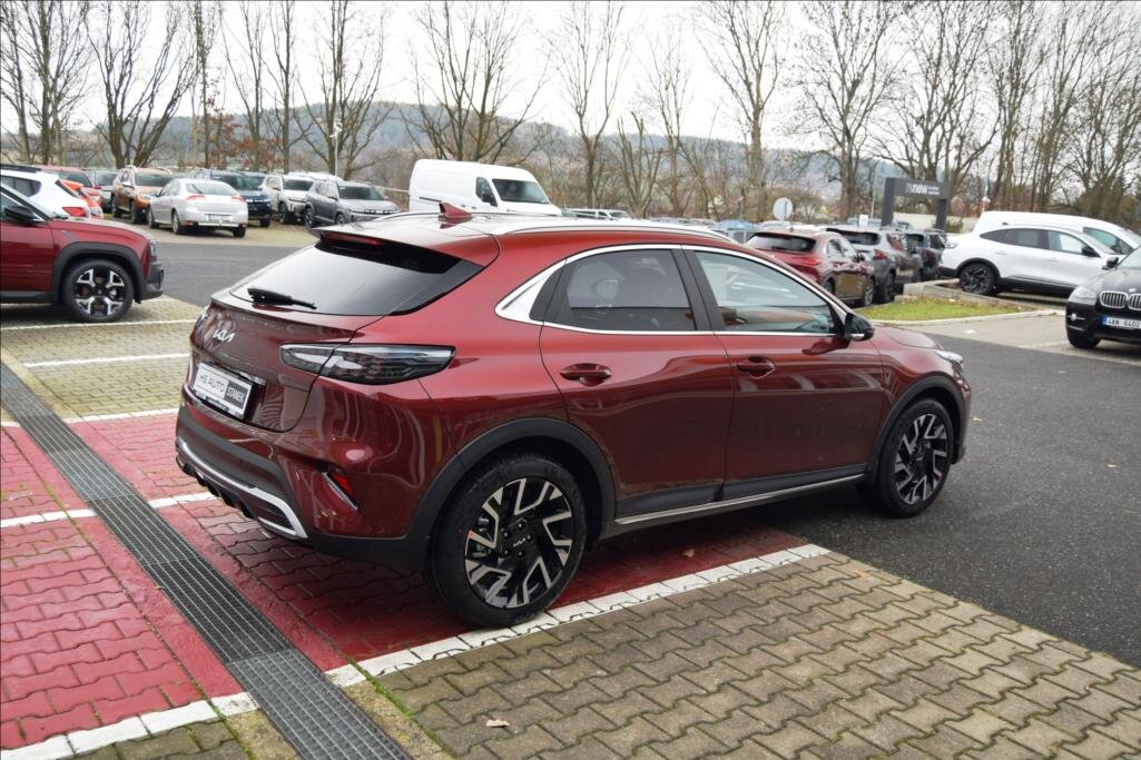 KIA XCeed SUV / Terénní 0,0 132 kw