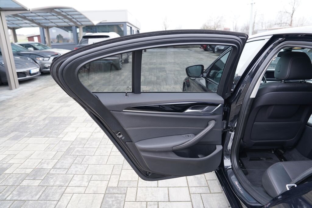 BMW Řada 5 Sedan 2,0 l 140 kw