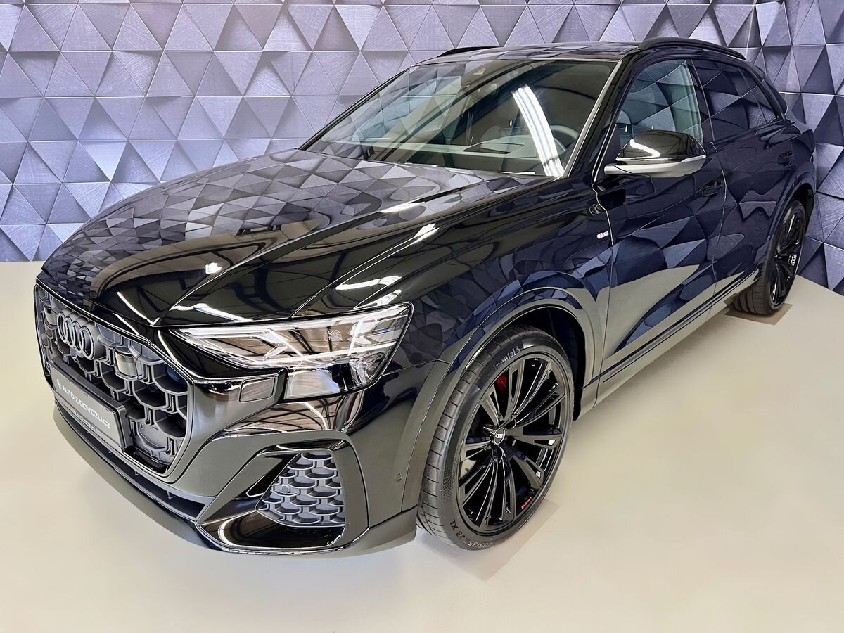 Audi Q8 SUV 3,0 l 210 kw