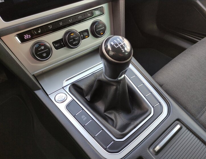 Volkswagen Passat Kombi 2,0 l 110 kw