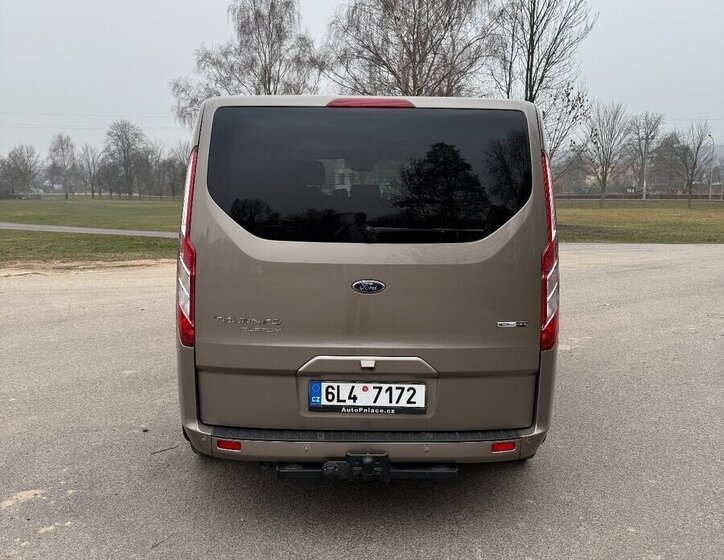 Ford Tourneo Custom VAN-Minibus 0,0 110 kw