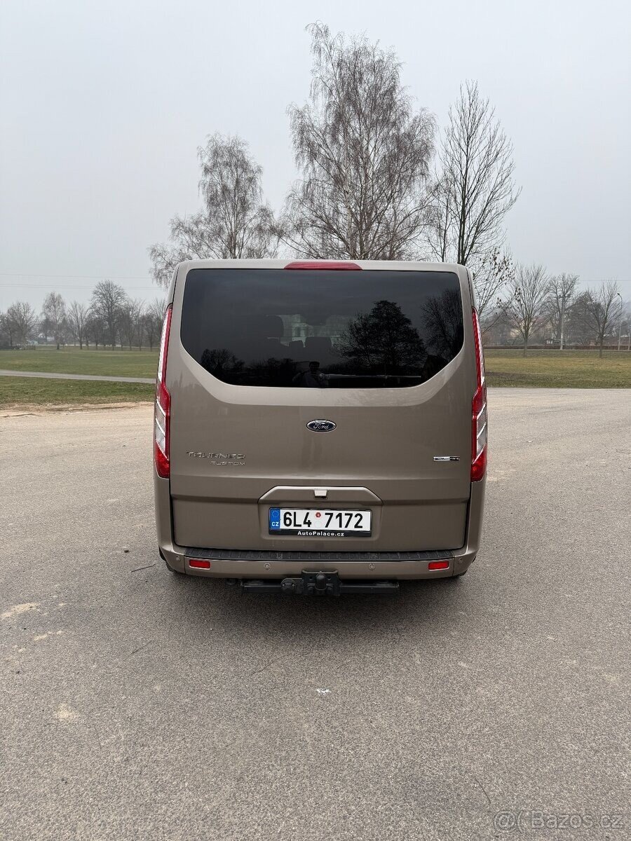 Ford Tourneo Custom VAN-Minibus 0,0 110 kw