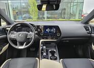 Lexus NX 450h plus 16