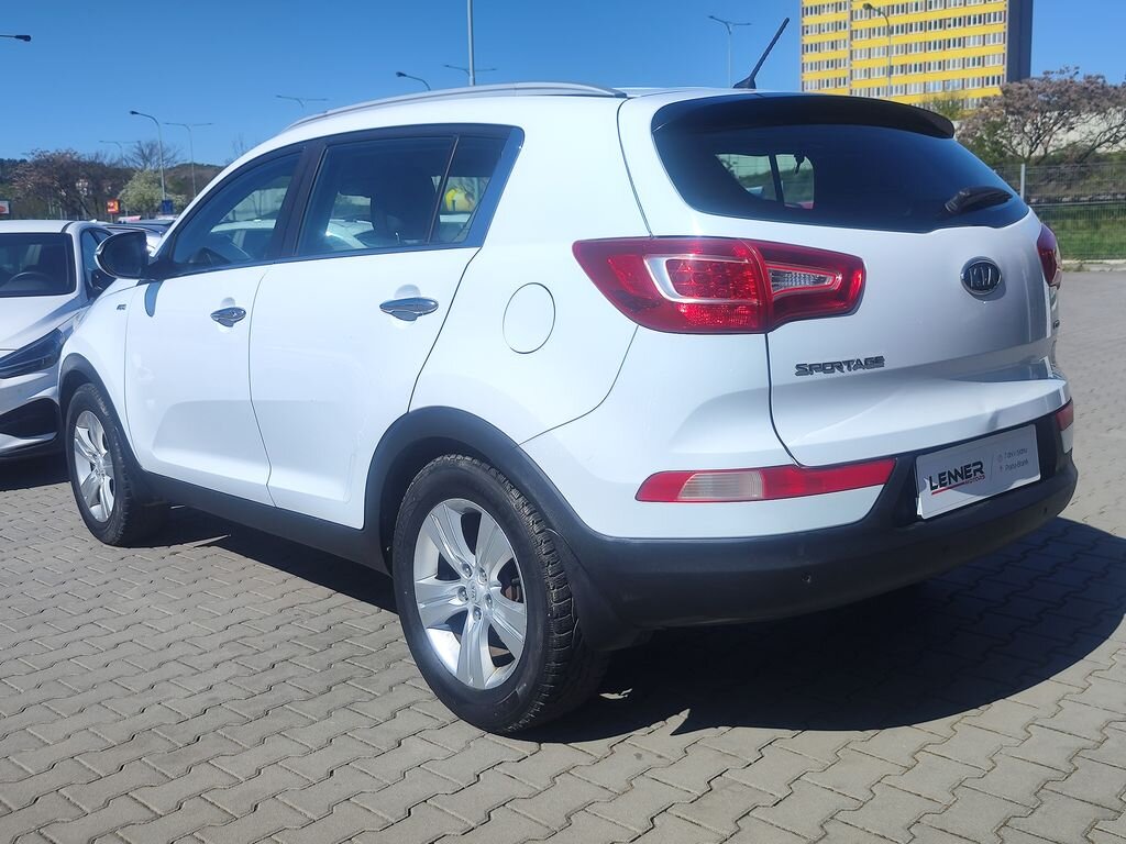 KIA Sportage SUV / Terénní 2,0 l 100 kw