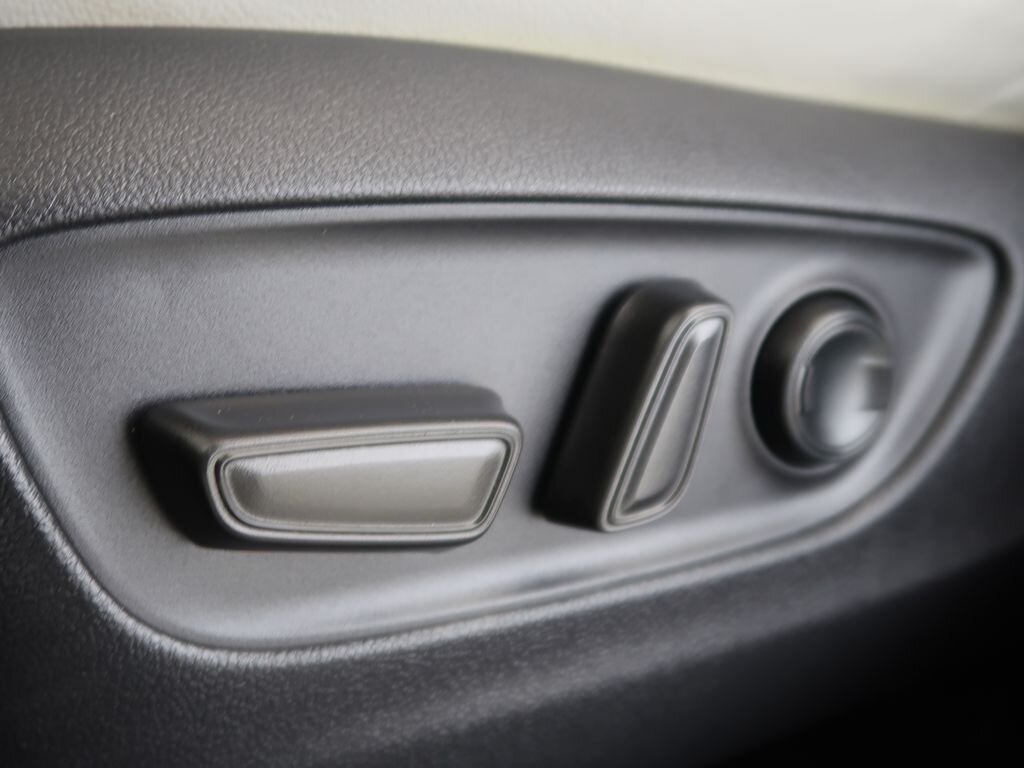 Toyota RAV4 SUV / Terénní 2,5 l 131 kw