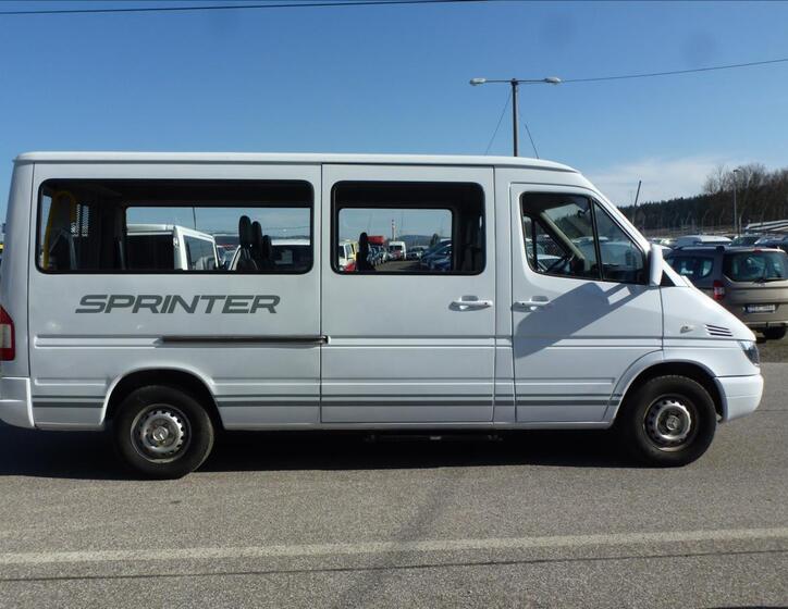 Mercedes-Benz Sprinter 7