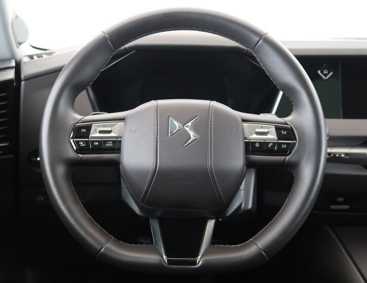 DS Automobiles DS4 Hatchback 1,6 l 132 kw