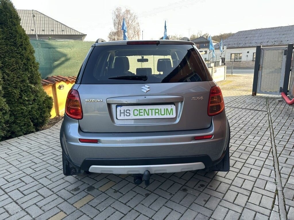 Suzuki SX4 Hatchback 1,6 l 88 kw
