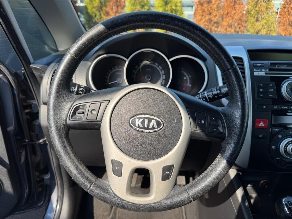 KIA Venga MPV 1,6 l 91 kw