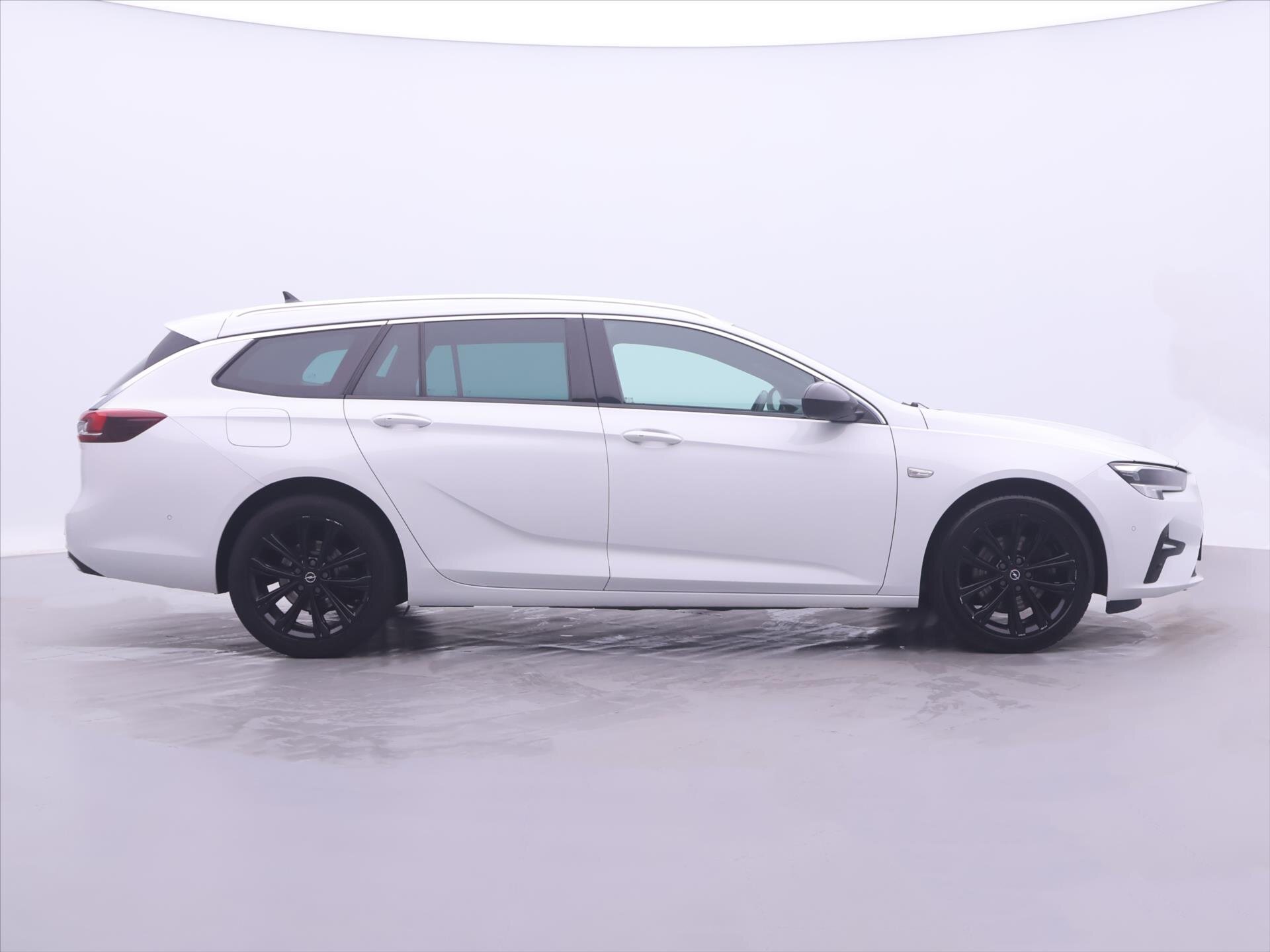 Opel Insignia Kombi 2,0 l 128 kw